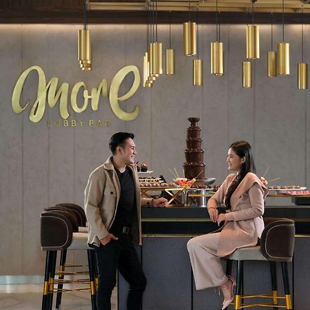 แกรนด์ เมอร์เคียว ซูราบายา ซิตี้ Hotel สุราบายา ภายนอก รูปภาพ