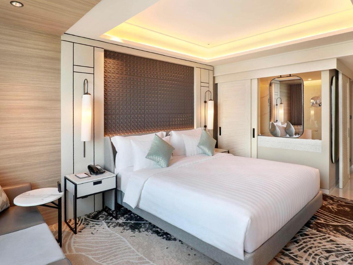 แกรนด์ เมอร์เคียว ซูราบายา ซิตี้ Hotel สุราบายา ภายนอก รูปภาพ